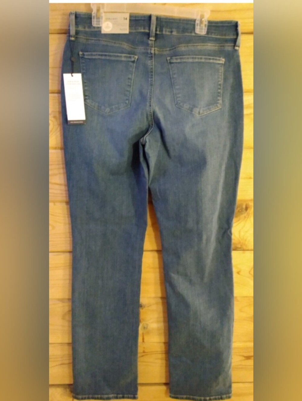 NYDJ Marilyn Straight Lift Tuck Technology Heyburn Wash Size 14 NWT - Picture 2 of 10